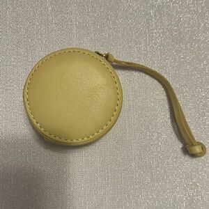 Madewell Ear Bud Circle Zip Pouch Case Crisp Pear
